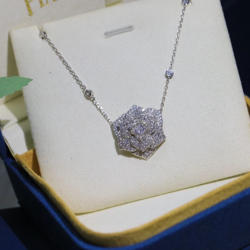 Casual Piaget Necklaces 213834