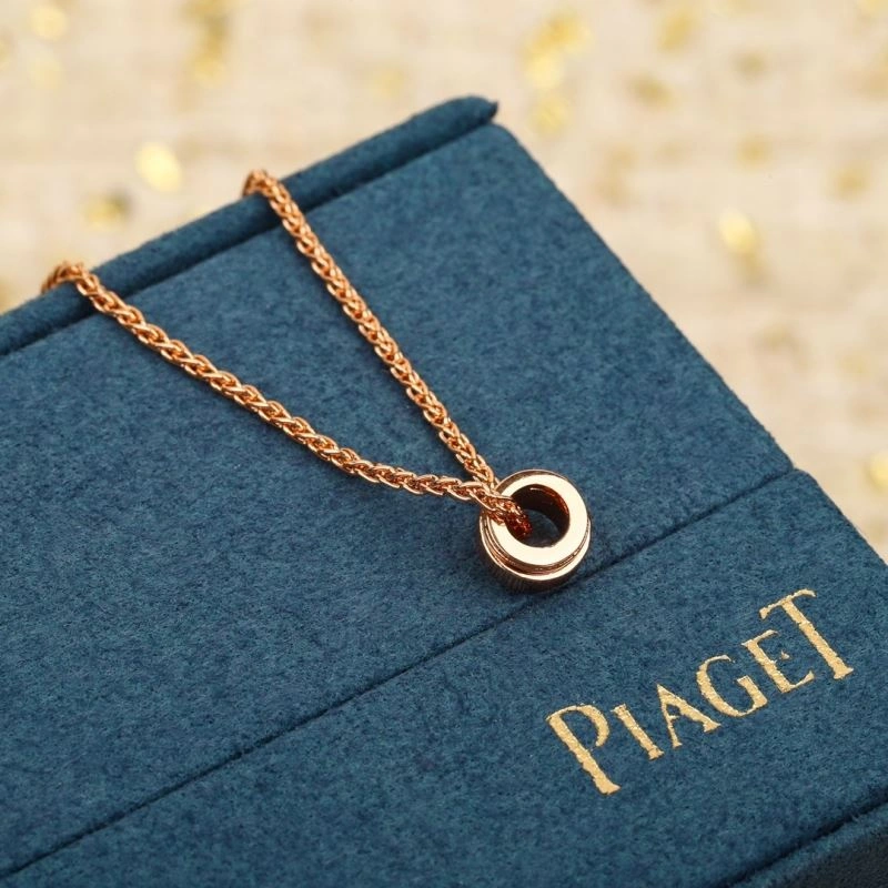 Piaget Necklaces SunProtective 212843