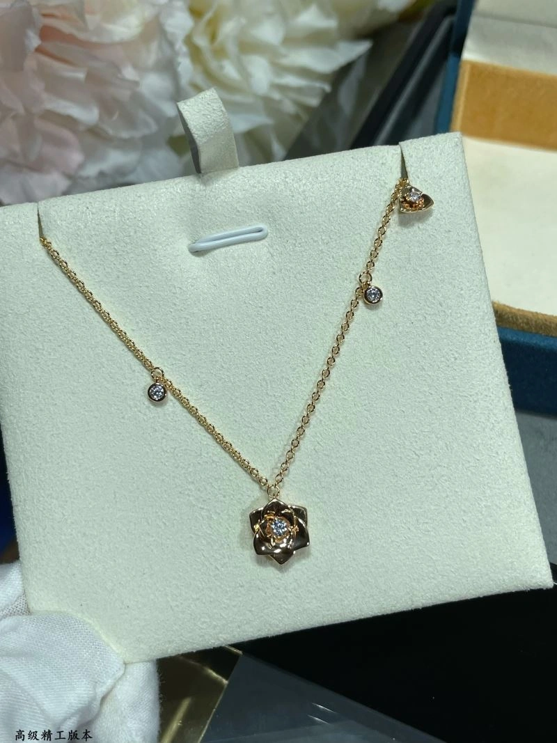 Piaget Necklaces Original 211775
