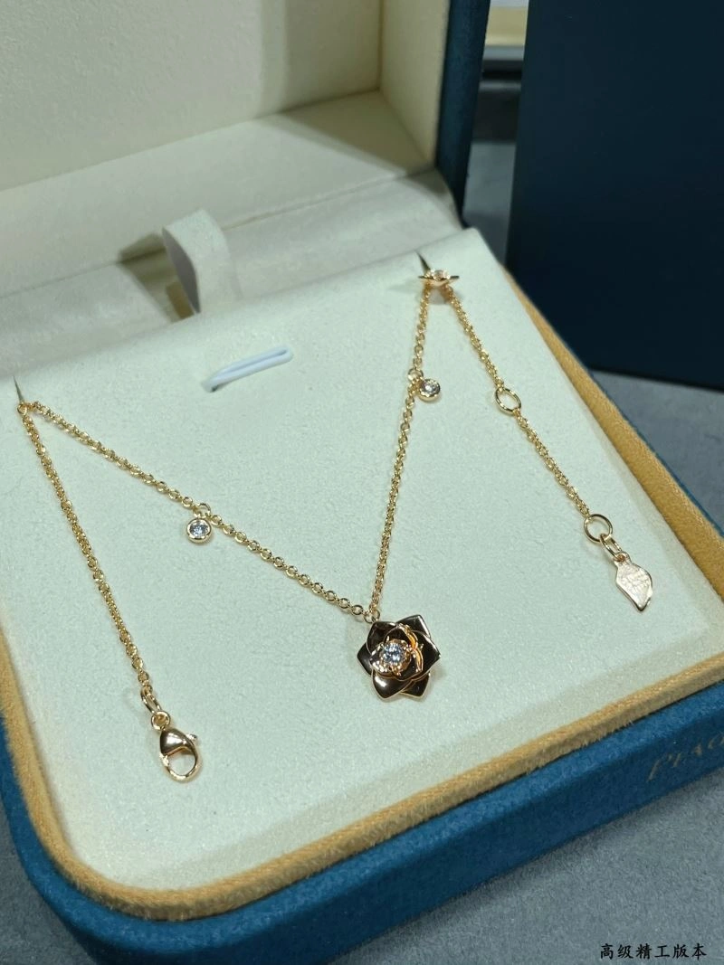 Piaget Necklaces Original 211775