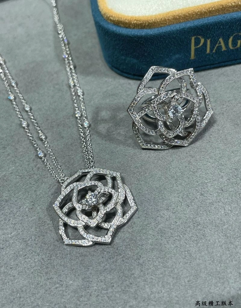 AllSeason Piaget Necklaces 211771