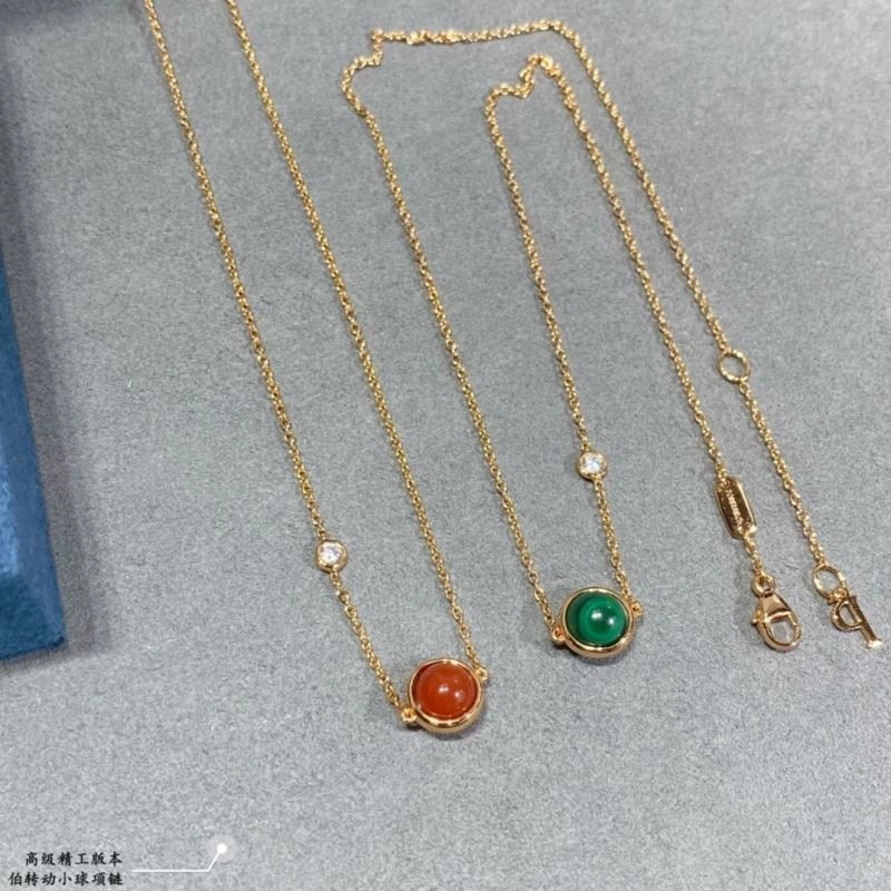 FashionForward Piaget Necklaces 210468