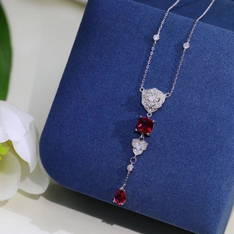 MoistureWicking Piaget Necklaces 210474