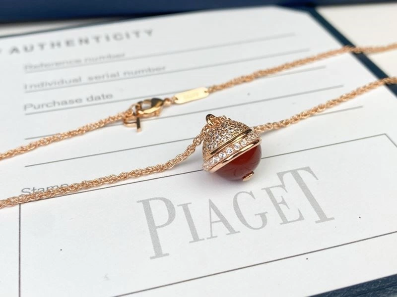 Minimalist Piaget Necklaces 209152