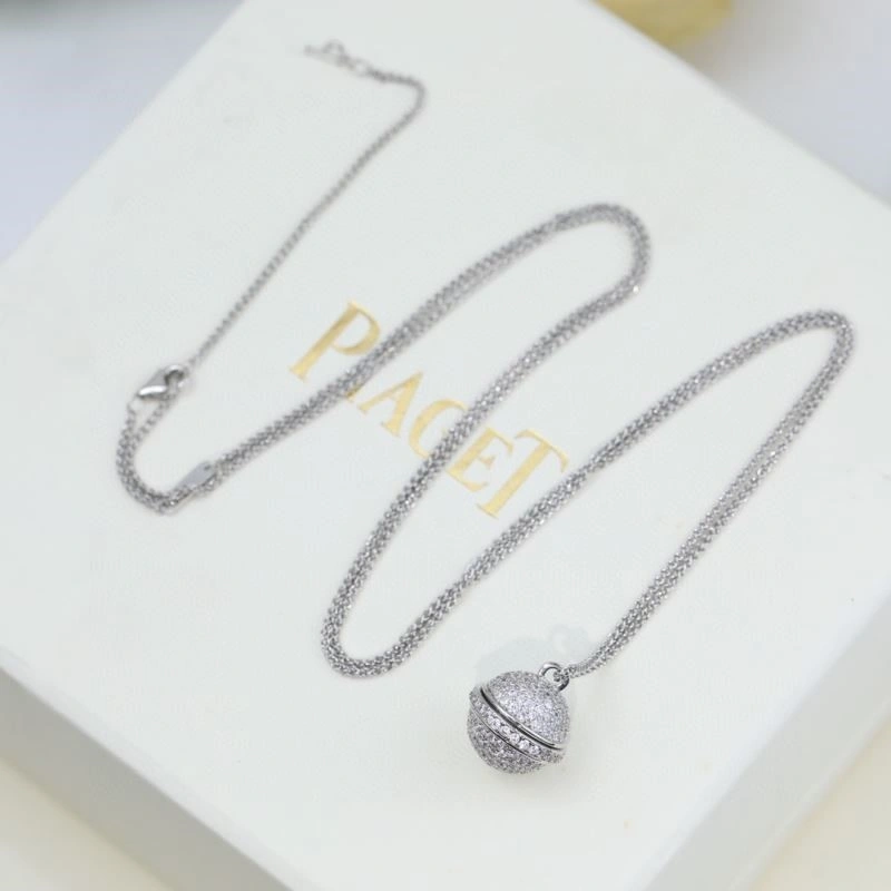 Piaget Necklaces Chic 208504