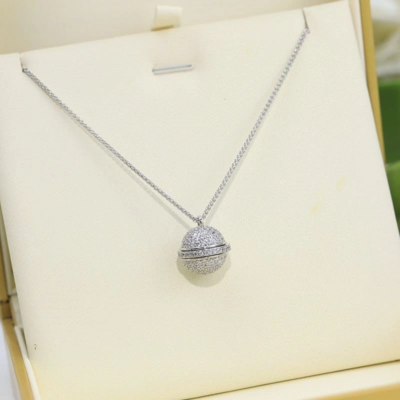 Piaget Necklaces Chic 208504