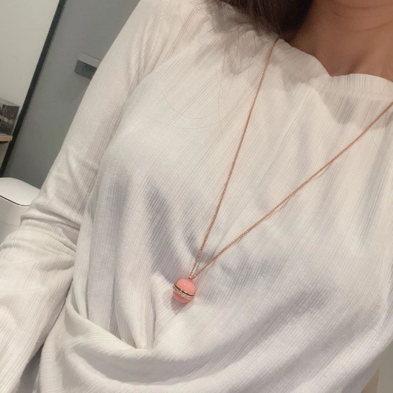 Tailored Piaget Necklaces 208499