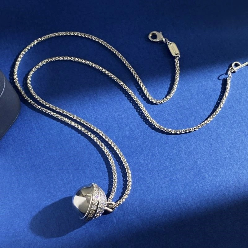 Piaget Necklaces TopPick 208501