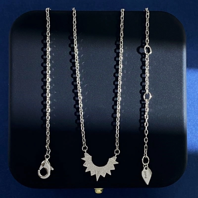 BestValue Piaget Necklaces 208506