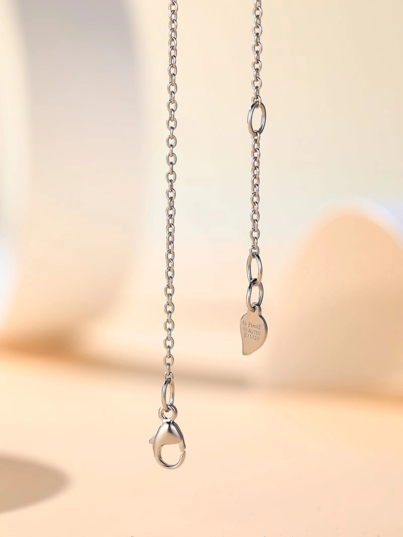 Minimalist Piaget Necklaces 207803