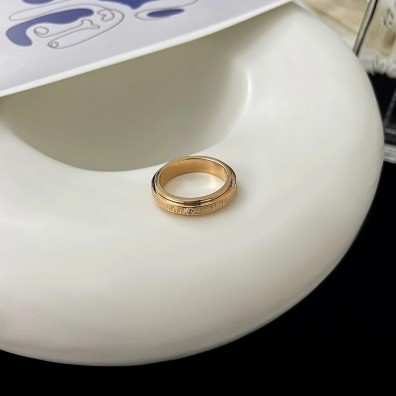 Piaget Rings Sporty 213844