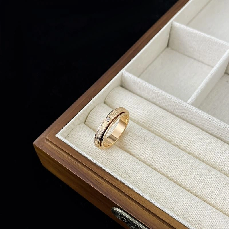 Piaget Rings Sporty 213844