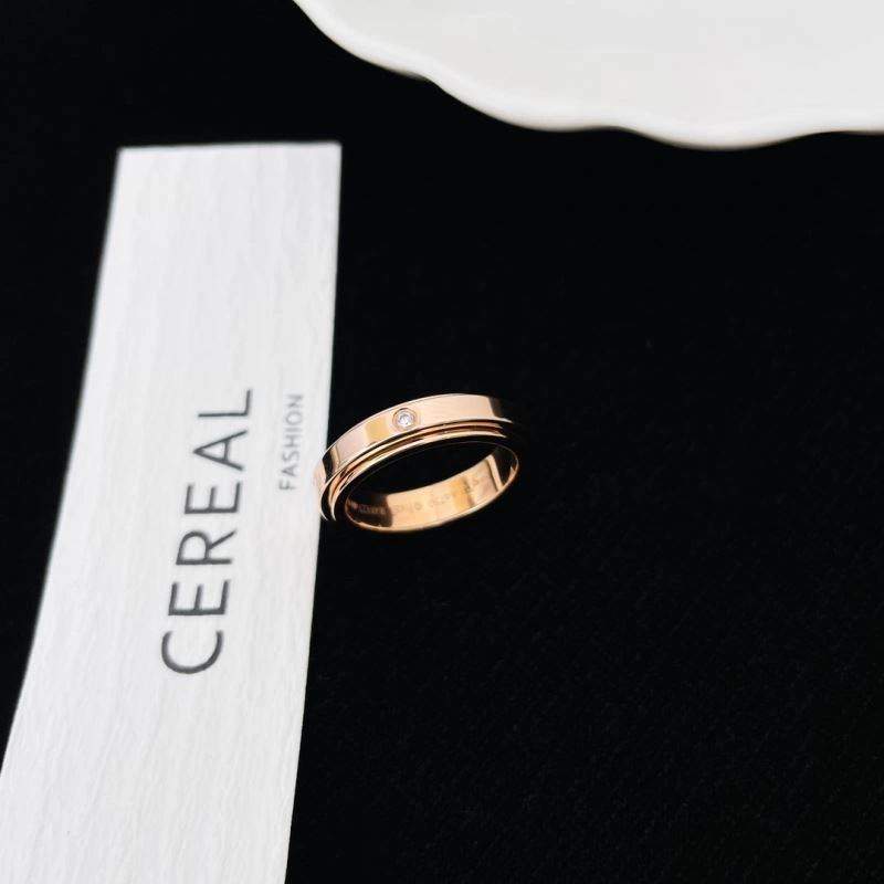 Sporty Piaget Rings 213843
