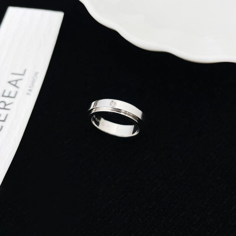 Sporty Piaget Rings 213843