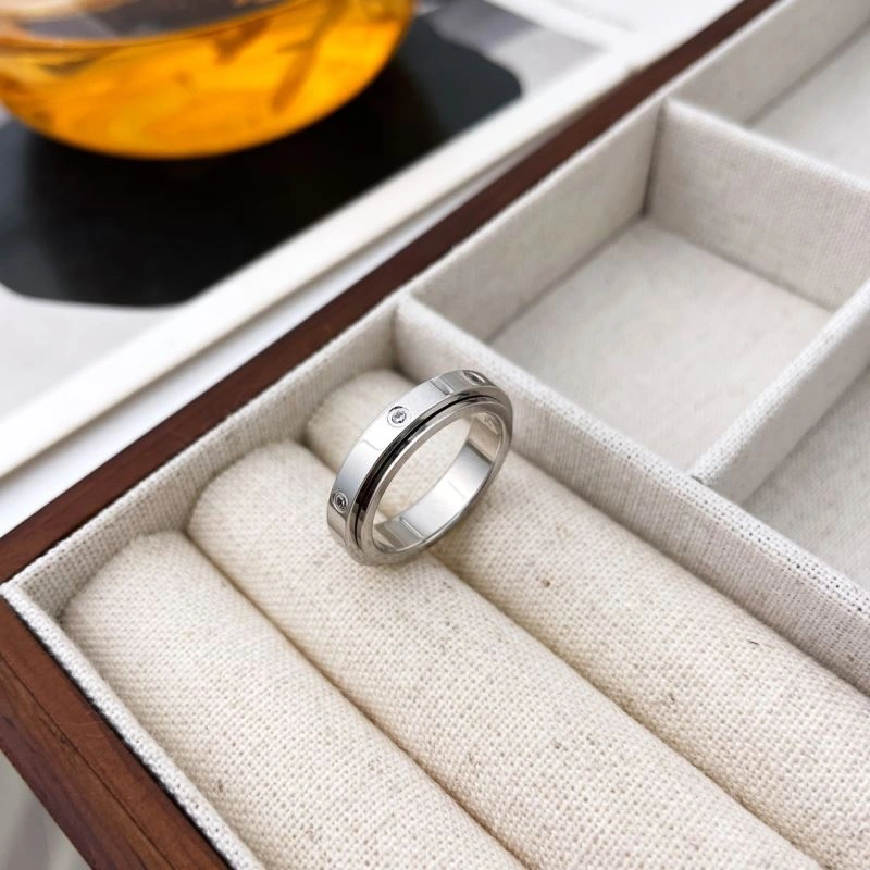 ModernLook Piaget Rings 213827