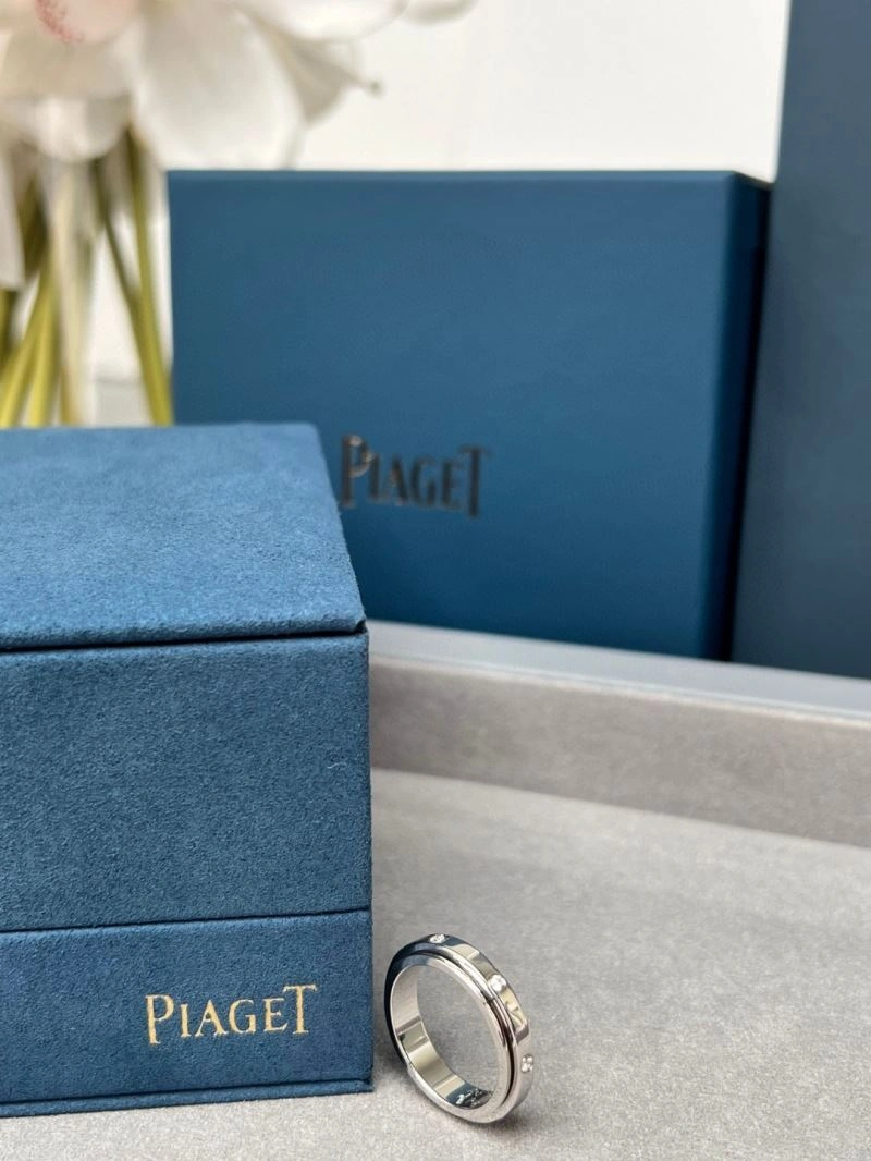Minimalist Piaget Rings 211751