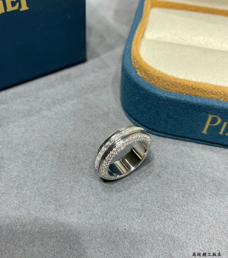Piaget Rings MoistureWicking 210450