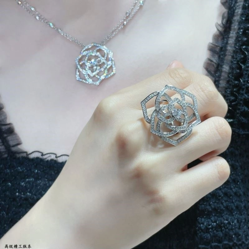 SoftTouch Piaget Rings 210440