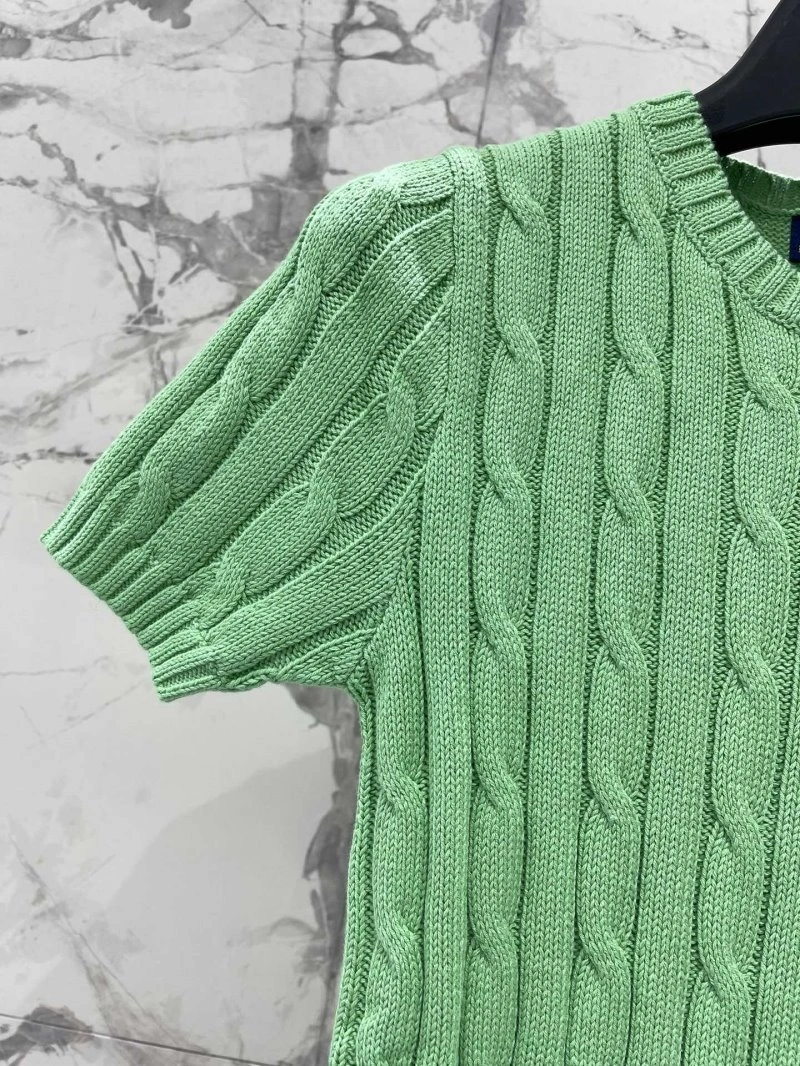 Versatile Polo Sweaters 148261