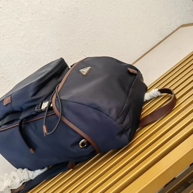 Prada Backpacks Reliable 45118