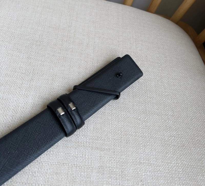 Prada Belts UrbanChic 303060