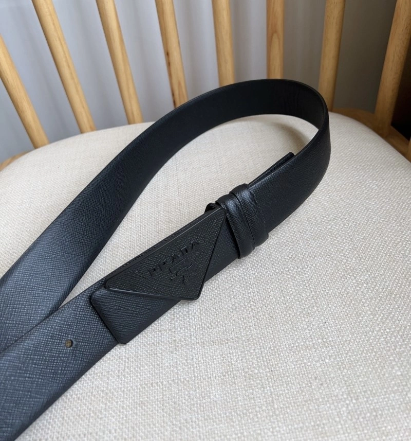 Prada Belts UrbanChic 303060