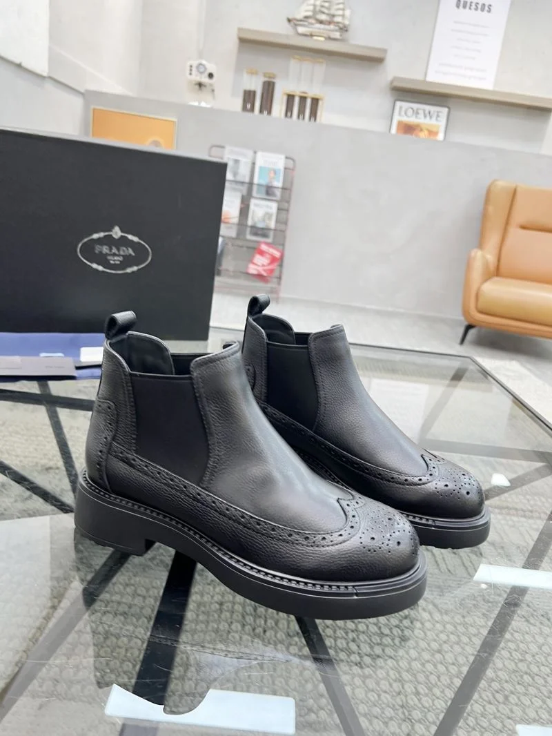 Snug Prada Boots 33999