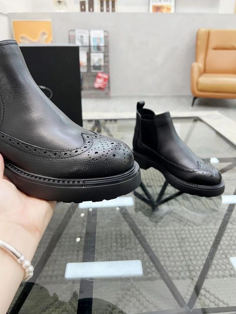 Snug Prada Boots 33999