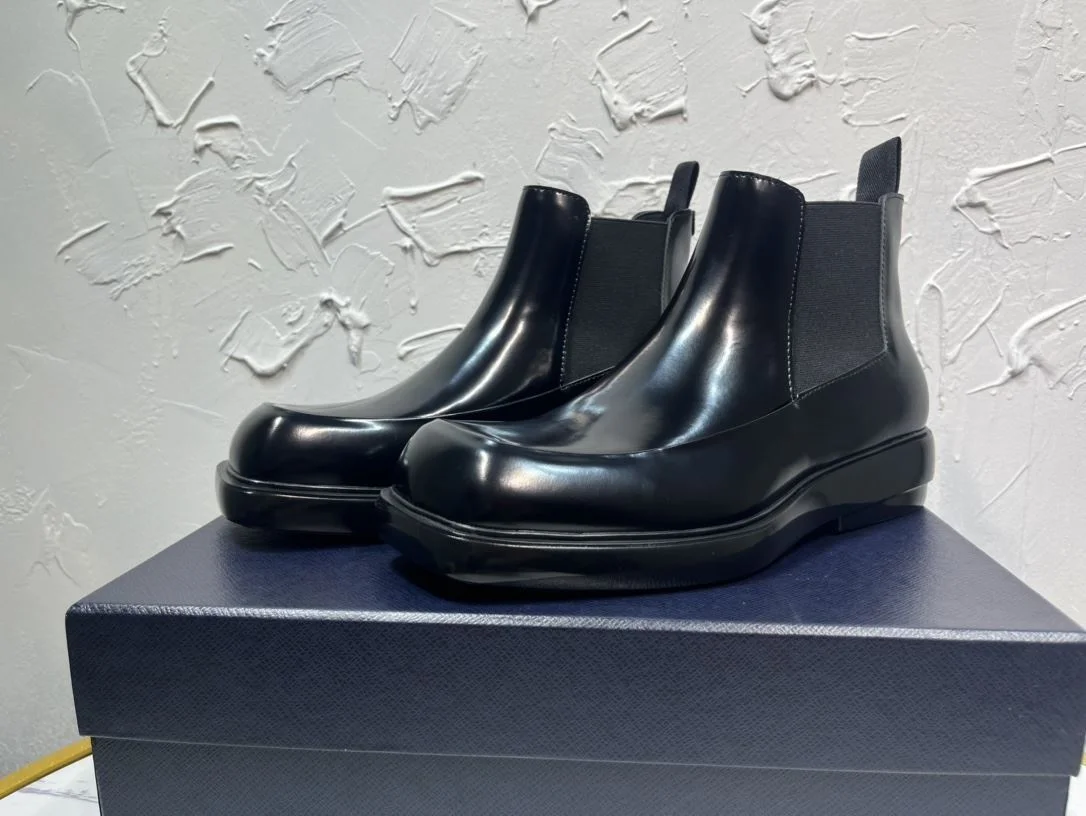 Stylish Prada Boots 34284