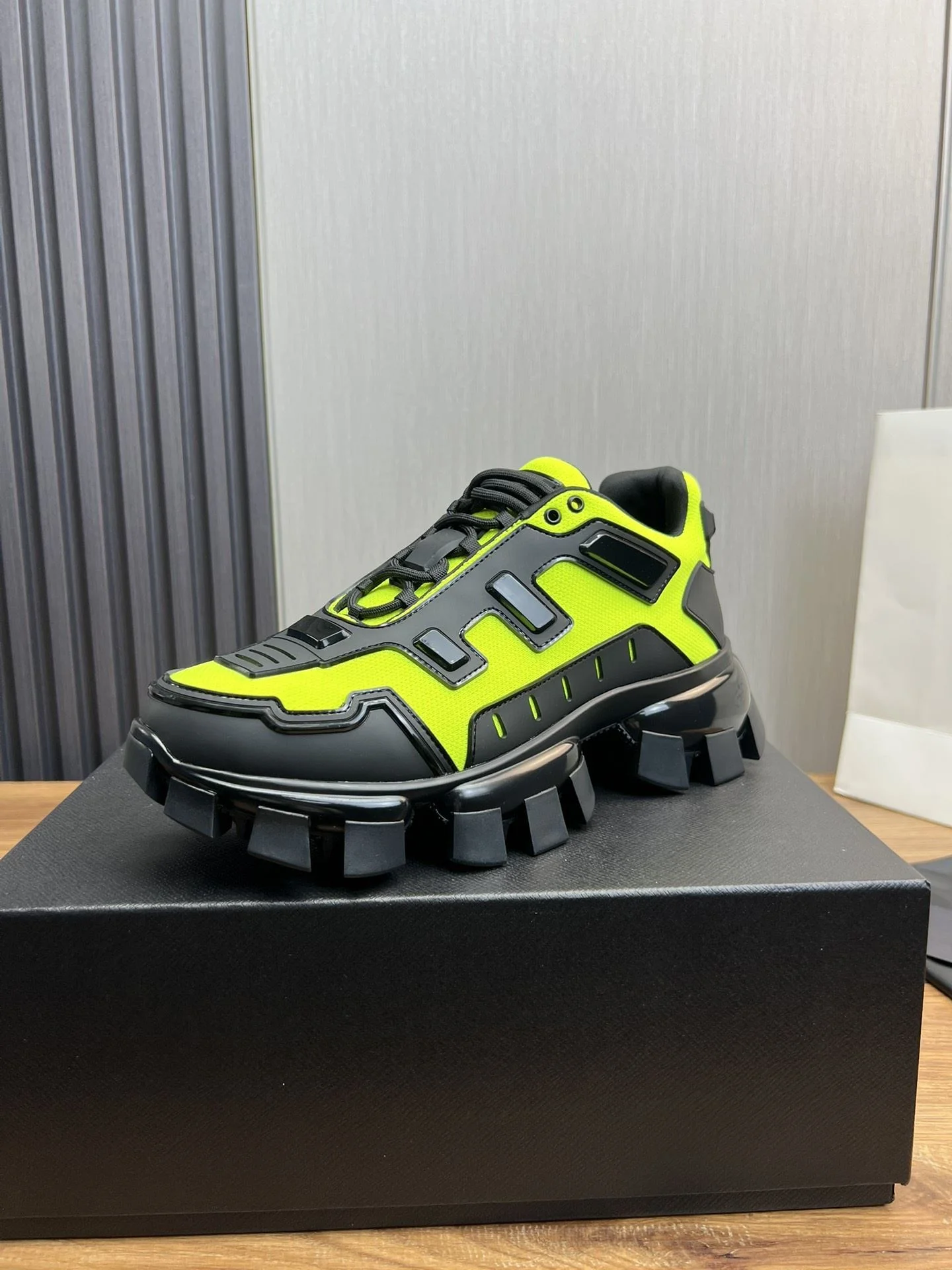 Prada Boots EyeCatching 34293