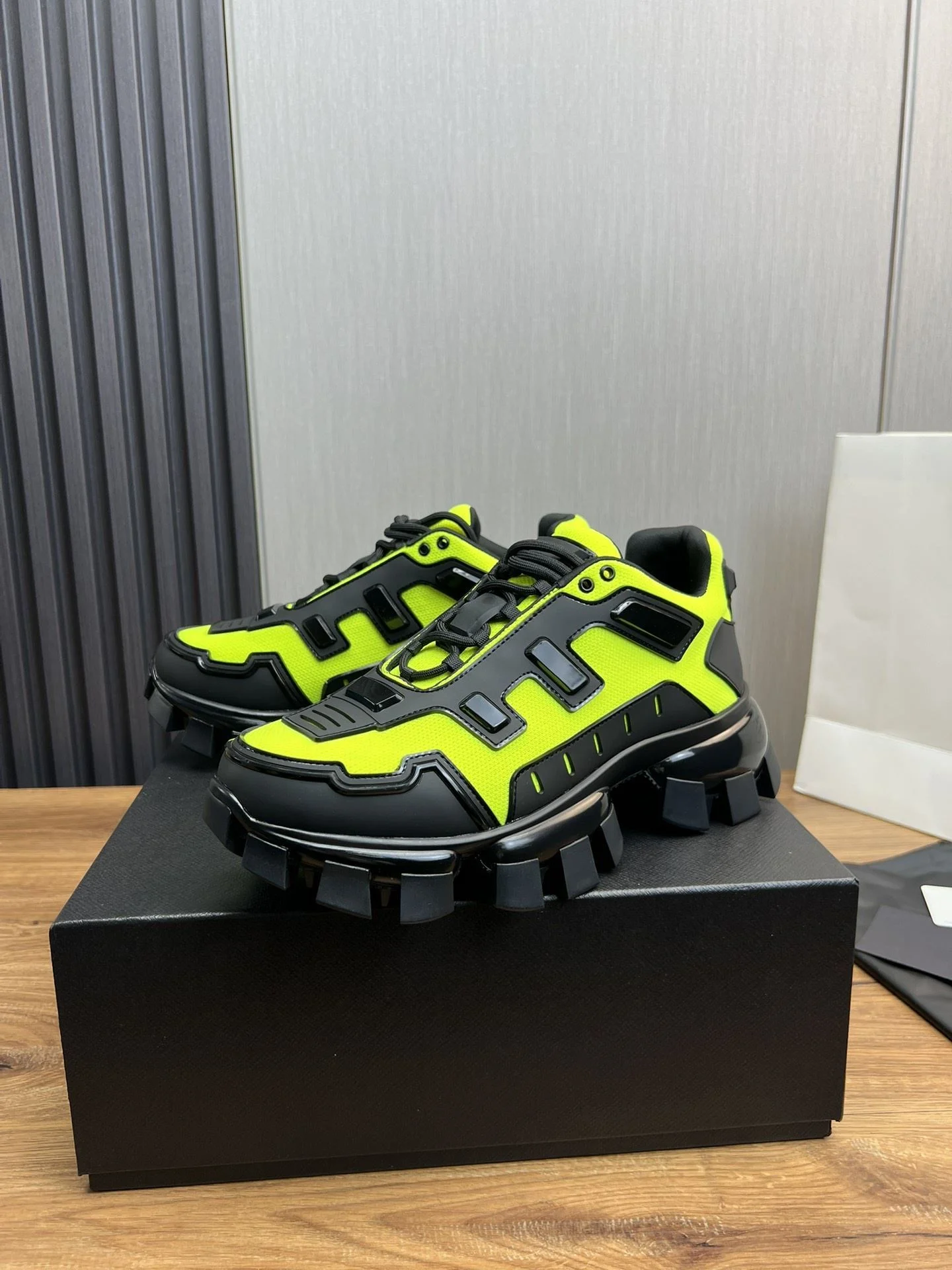 Prada Boots EyeCatching 34293