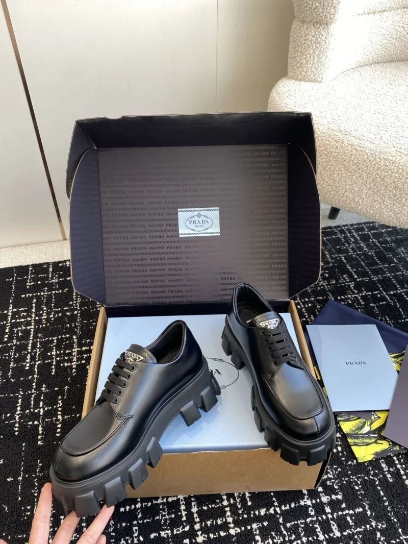 Versatile Prada Boots 34275
