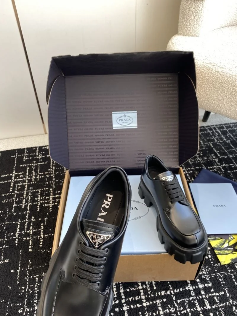 Versatile Prada Boots 34275