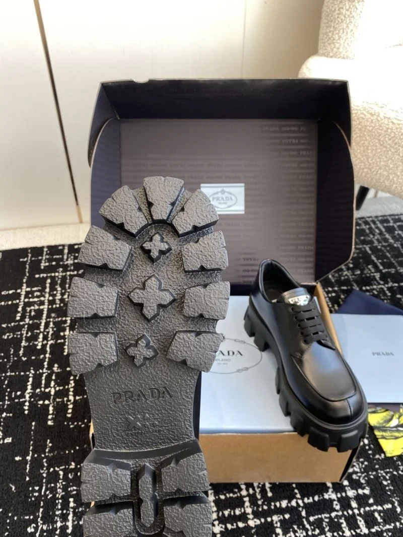 Versatile Prada Boots 34275