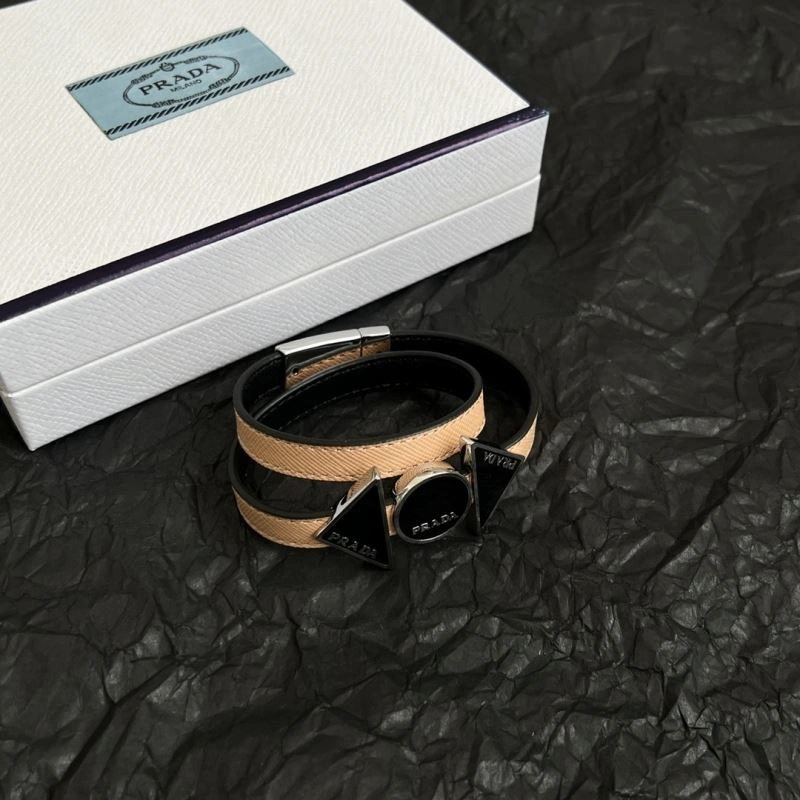 Elegant Prada Bracelets 211769