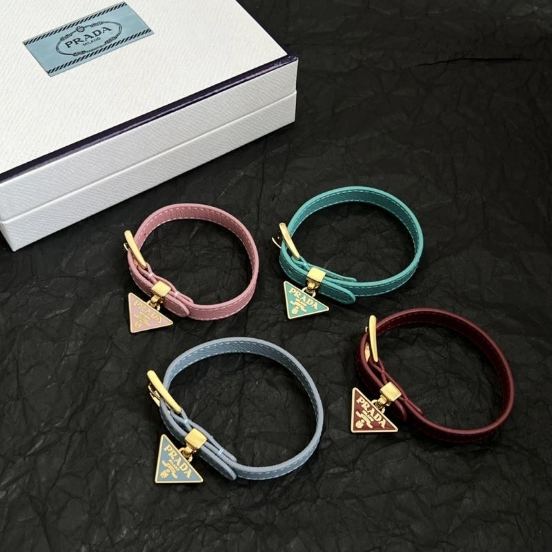 Cozy Prada Bracelets 211764