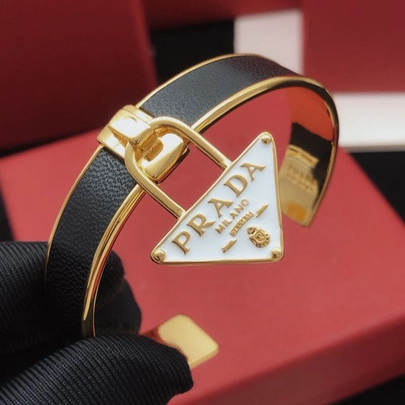 Prada Bracelets Cozy 211114