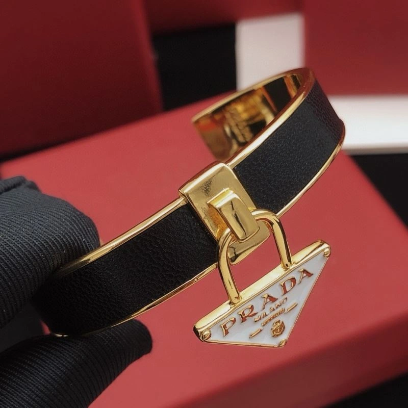 Prada Bracelets Cozy 211114