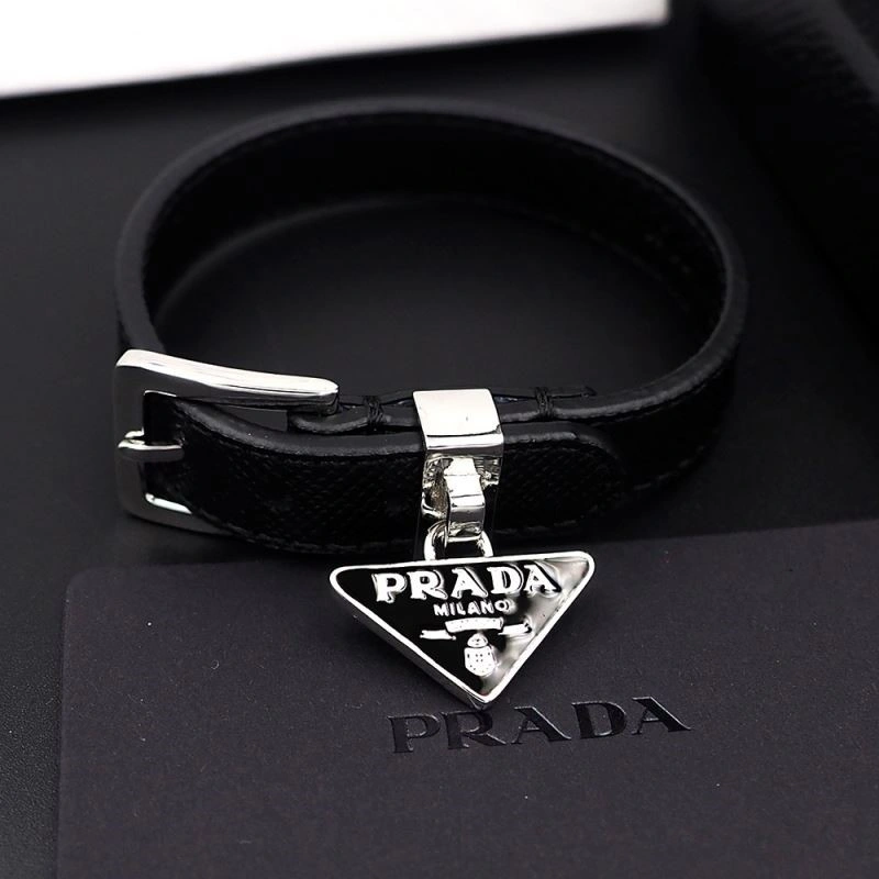 WrinkleFree Prada Bracelets 209683