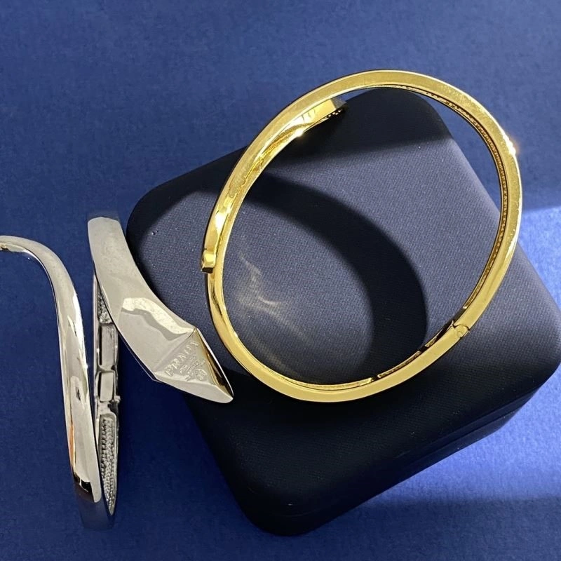 Prada Bracelets MultiPurpose 209141