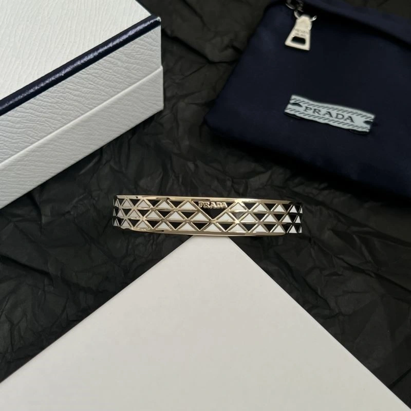 Prada Bracelets Attractive 208512