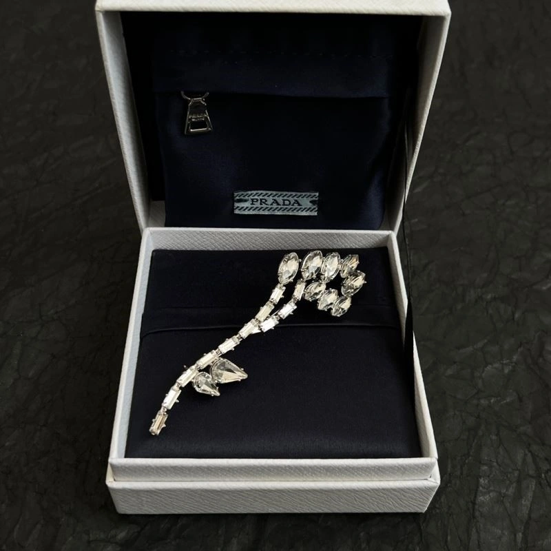 Affordable Prada Brooches 209685