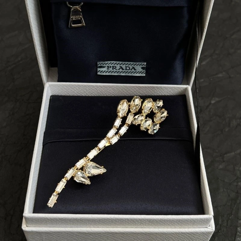 Prada Brooches Snug 209674