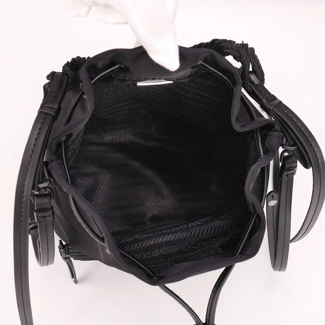 Breathable Prada Bucket Bags 90616