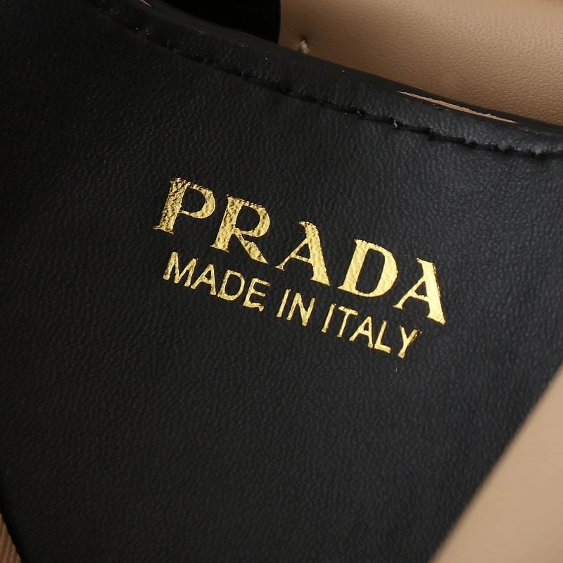 Prada Bucket Bags Practical 87251