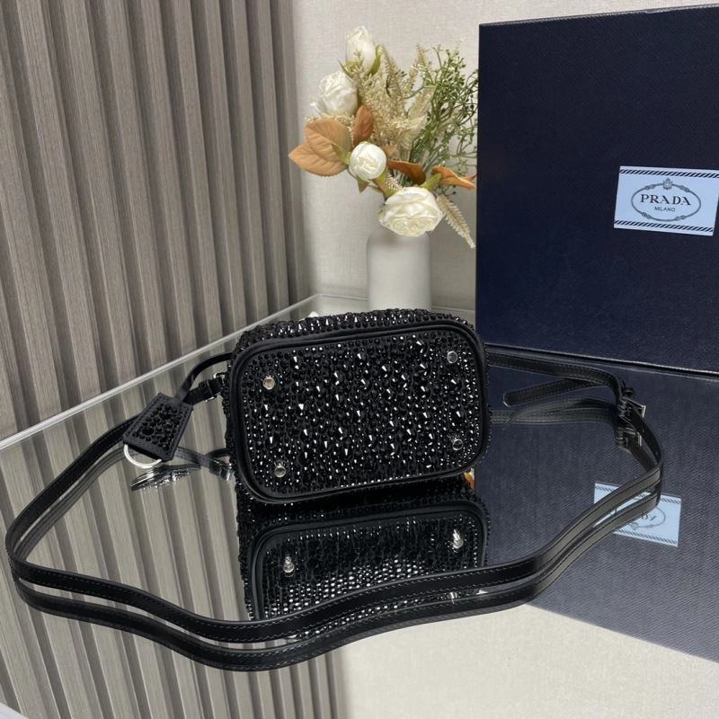 Breathable Prada Bucket Bags 75203