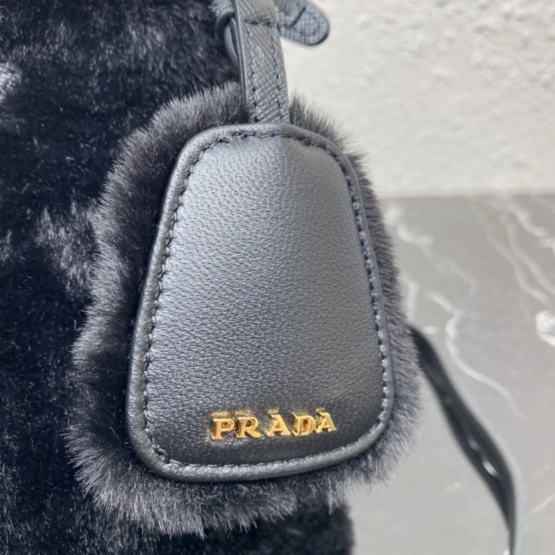 Prada Bucket Bags Trendsetting 75192