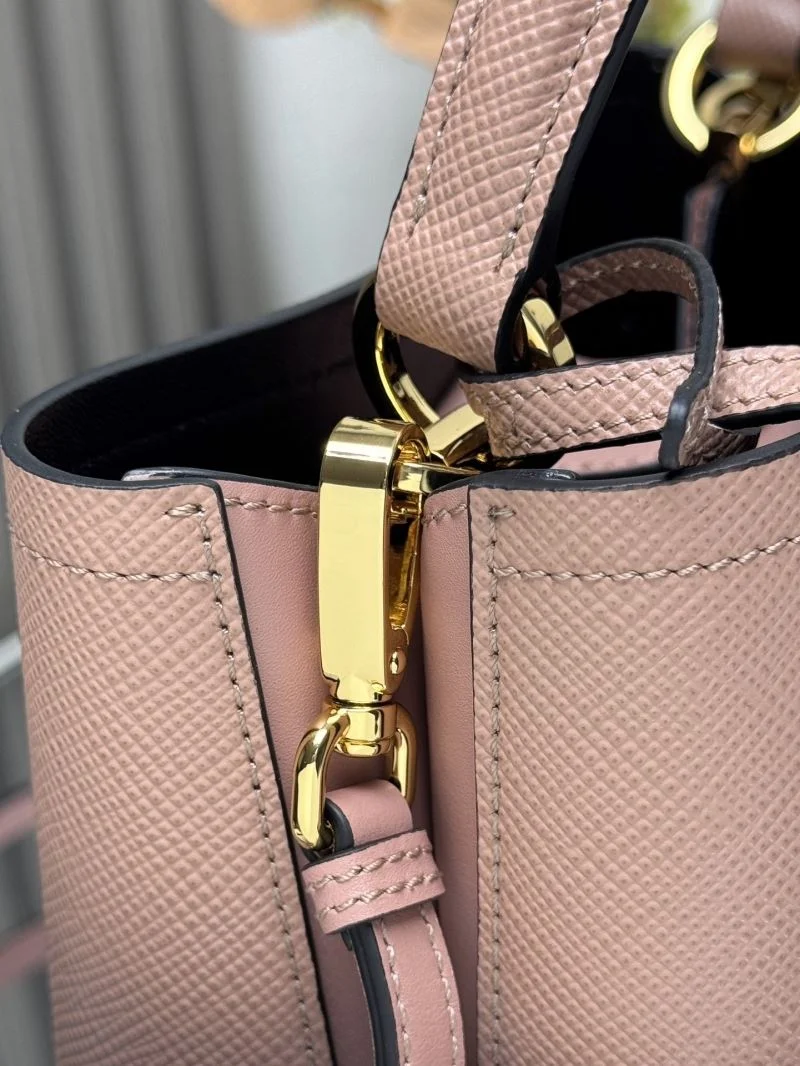 Thermal Prada Bucket Bags 45217