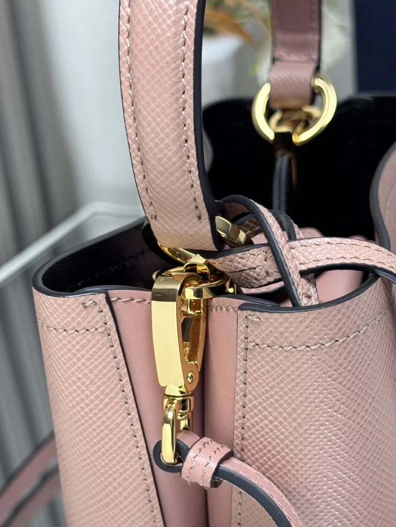 Prada Bucket Bags Sleek 45202
