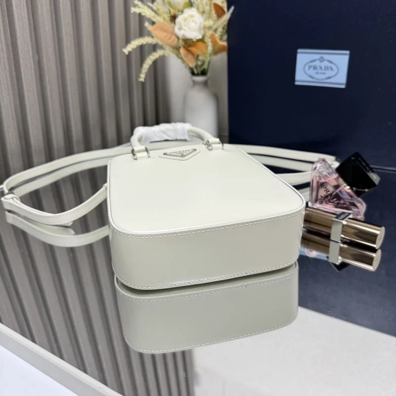 Prada Bucket Bags Minimalist 45210